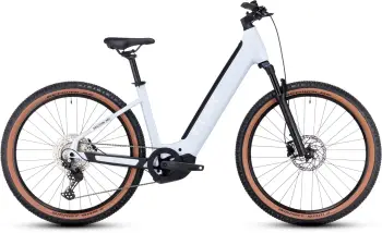 REACTION HYBRID PRO 750
